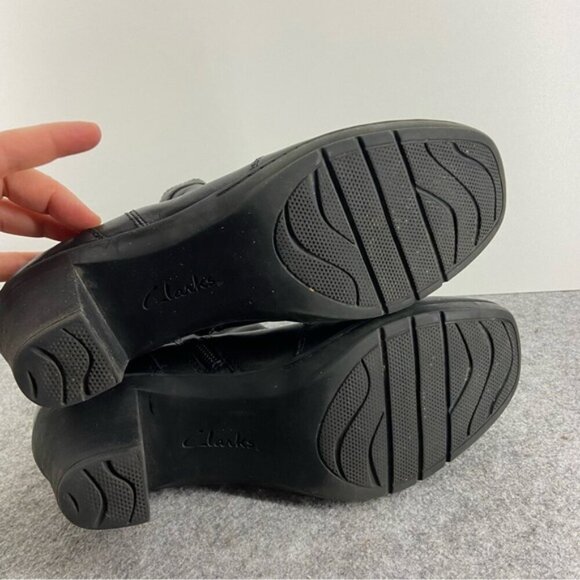 Clarks Gorgeous Black Leather Ankle Boots Women’s Size 9M - Picture 6 of 12